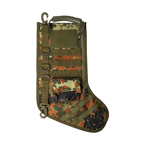 Der Tactical Christmas Stocking bietet robustes Design, viel Stauraum, ein vielseitiges MOLLE-System und persönliche Anpassungsmöglichkeiten für deine festliche Mission.