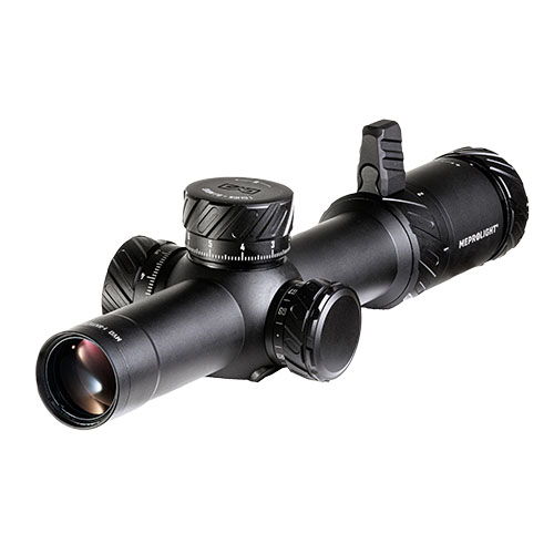 Der MEPRO MVO 1-8x28 FFP mit M1 Reticle MRAD bietet dir präzise Zielhilfe und vielseitige Vergrößerung für optimale Schussgenauigkeit.