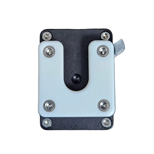 Der OBI Clamp Lock W/Locking bietet eine sichere, verstellbare Befestigung für Riemen, ist MOLLE-kompatibel und ermöglicht flexible Montage für dein Gear.