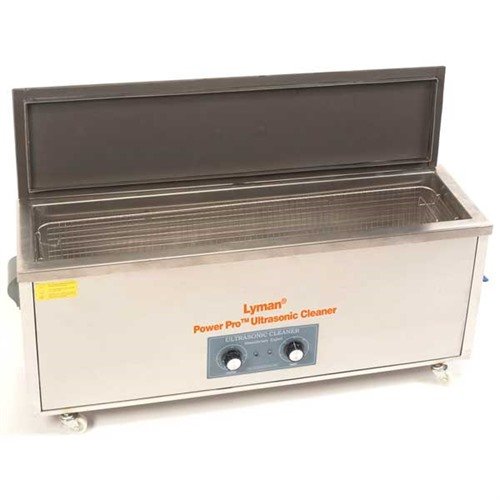 Entdecke den Turbo Sonic Power Professional Ultrasonic Cleaner von Lyman! 🧼 Effiziente Reinigung für Waffen und Metallteile in großem Umfang.