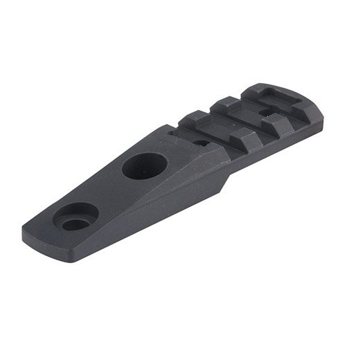Entdecke die M-LOK Cantilever Rail/Light Mount von Magpul! 🔦 Perfekt für deine M-LOK Montagesurfflächen und vielseitig einsetzbar.