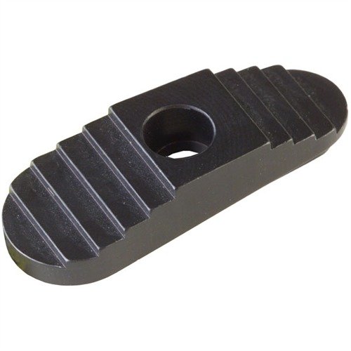 Verbessere deine MOSSBERG 500/590 mit der übergroßen Aluminium-Sicherung von VANG COMP SYSTEMS. 💪 Mehr Hebelkraft und Komfort beim Drücken!