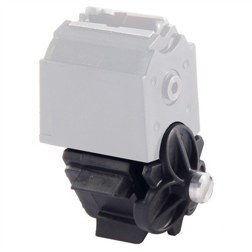 Verbinde 3 originale 10/22® Magazine mit dem TRIMAG Coupler für schnelles Nachladen! ✨ Hol dir jetzt den Ruger® 10/22® Trimag-Koppler!