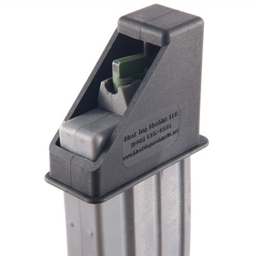 Schnell und einfach deine .22 LR AR-15 Magazine befüllen! 🚀 Der Loader von Black Dog Machine macht es dir leicht und bietet jahrelangen Service.