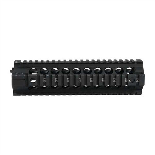 Verbessere deine Schießgenauigkeit mit dem AR-15/M16 Free-Float-Forend! 🎯 Einfach zu installieren und robust für alle deine Bedürfnisse.