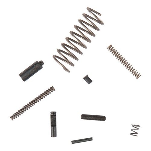 Hol dir das AR-15/M16 UPPER SMALL PARTS KIT von CMMG 🛠️ für schnelle Reparaturen und Renovierungen deines Gewehrs. Immer bereit für Action!