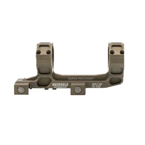 Entdecke die Geissele Super Precision AR-15 Montagen für dein Zielfernrohr. 🏹 Optimale Passform und Sicherheit in DDC! Ideal für Schützen.