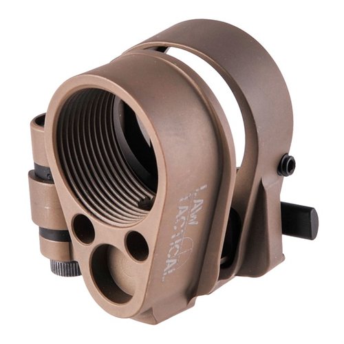 Entdecke den LAW TACTICAL AR-15 GEN3-M Klappschaftadapter! 🚀 Perfekt für den einfachen Transport und eine sichere Handhabung.