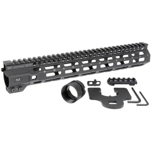 Entdecke den AR-15 Combat Handguard 🛡️ mit M-LOK, der dir maximale Anpassungsmöglichkeiten bietet. Robustes Aluminium, 12.625" lang und komplett in den USA gefertigt.