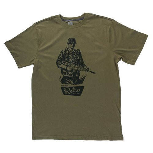 Ehre die MACV-SOG mit dem bequemen Brownells T-Shirt in Grün! 👕 100% Baumwolle für perfekten Tragekomfort. Zeige deinen Respekt!