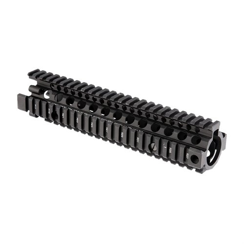Entdecke den AR-15 RAIL INTERFACE SYSTEM II von Daniel Defense! 🔥 Perfekt für M4A1 mit freiem Lauf und umfangreichen Montagemöglichkeiten.