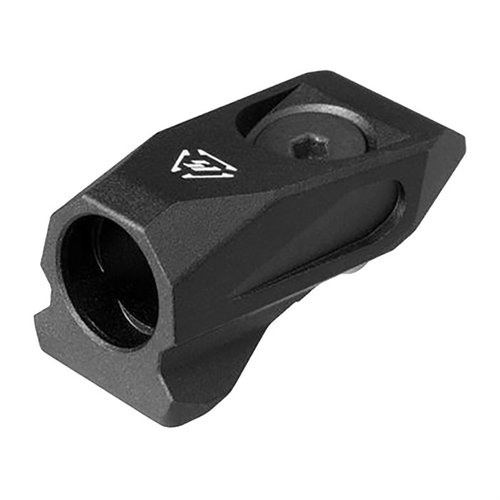 Entdecke den LINK ANGLED QD MOUNT von STRIKE INDUSTRIES! 🔧 Ideal für KeyMod und MLOK, sorgt er für eine einfache Installation und bleibt unauffällig.
