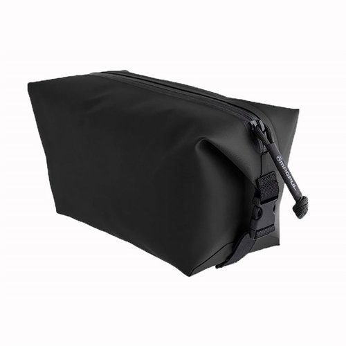 Entdecke die DAKA Takeout Pouch von MAGPUL 👜 – eine wetterfeste Tasche für Outdoor-Abenteuer. Perfekt für Gear-Transport und Organisation!
