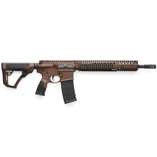 Entdecke die Daniel Defense M4A1 Mil Spec+ 5.56 Carbine 🔥 mit 14.5