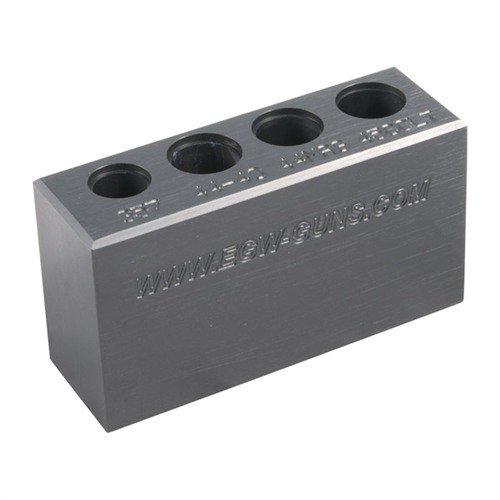 Überprüfe deine Cowboy Action Munition mit dem COWBOY CHAMBER CHECKER 🔍. Vermeide Störungen und sichere dir den Wettkampfsieg!