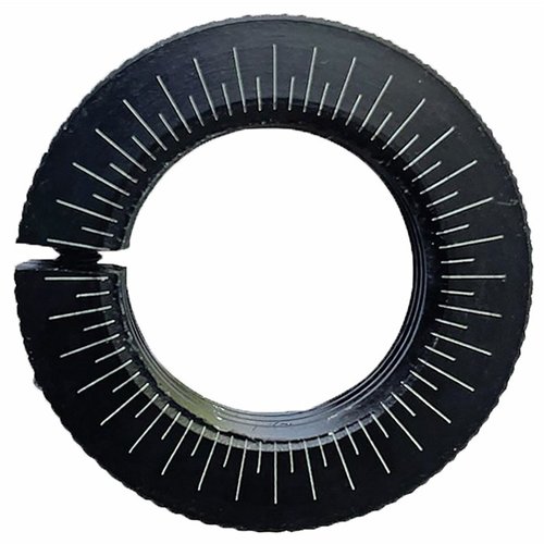 Entdecke den ACCU-RING DIE LOCK RING von Forster! 🎯 Er hilft dir, die perfekte Hülsenlänge und Geschosssetz-Tiefen präzise zu bestimmen.