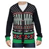 Feiere Weihnachten mit dem Magpul Ugly Christmas Sweater! 🎄 Dieser leichte Cardigan hält dich warm und stylisch. Größen bis 3XL verfügbar!