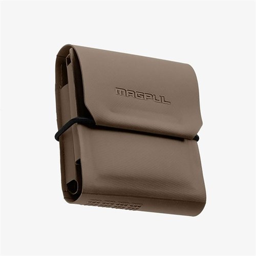 Entdecke die DAKA Ammo Sleeve von MAGPUL! 🦌 Sicher und kompakt für deine Munition – perfekt für die nächste Jagd. Halte alles griffbereit!