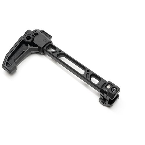 Der STRIKE FSA Single Folder Stock ist leicht, robust und ermöglicht schnelles Falten ohne Knopf. Perfekte Passform und zwei QD Sling-Punkte machen ihn ideal für dein Setup!