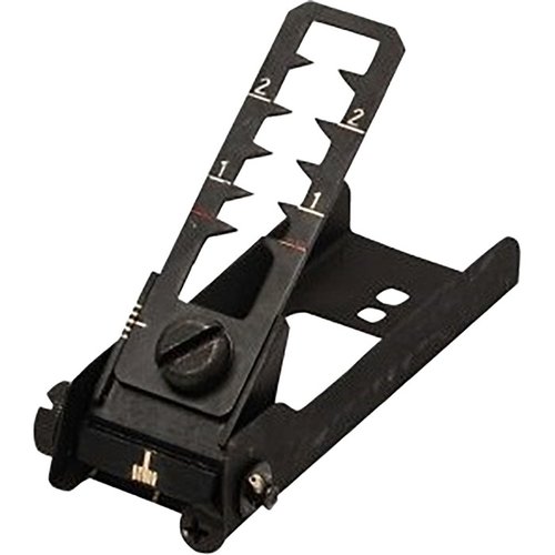Der M203 Leaf Sight ist eine vielseitige Visierung, die entweder an einem Carbine/Rifle Heat Shield oder einer 1913 Picatinny-Schiene montiert werden kann.