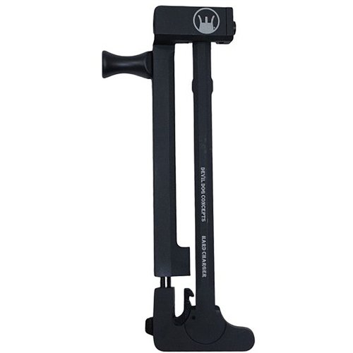 Mit dem HARD CHARGER Side Charging Handle für AR-15 kannst du einfach und schnell auf Seitenladung umsteigen, ohne dein Gewehr umzubauen!