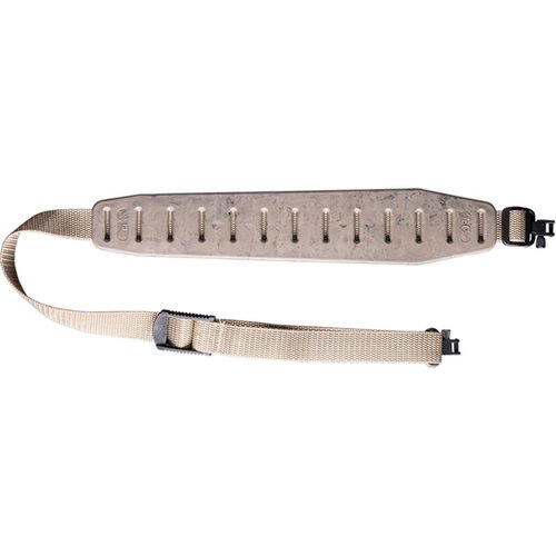 Der QUAKE CLAW 2.0 Sling bietet einen rutschfesten Polster, der das Gewicht gleichmäßig verteilt, und ist ideal für Gewehre und Schrotflinten mit Swivel-Stützen.