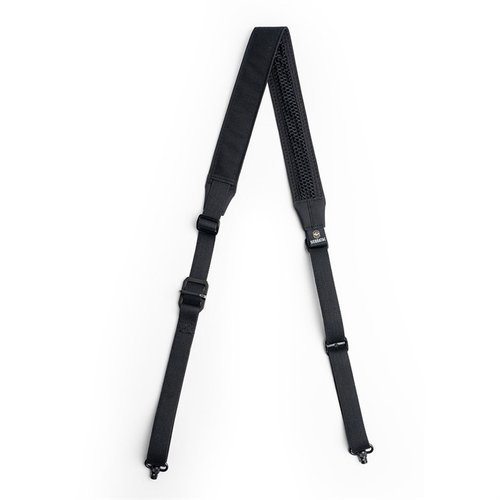 Die SIERRATAC REVERSO Quick-Detach Sling bietet schnellen Tension-Adjustments, eine abnehmbare Polsterung und ist ideal für den Einsatz im echten Leben.