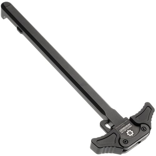 Der NLX556 Ambidextrous Charging Handle für AR-15 bietet ein schlankes Design mit kleineren 'Ears' aus robustem 7075 Aluminium für optimale Handhabung.
