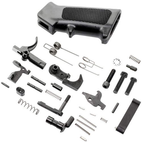 Das NEXT LEVEL ARMAMENT MIL-SPEC LOWER PARTS KIT für AR-15 enthält alle benötigten Teile für deinen nächsten Build, übersichtlich verpackt für einfache Montage.