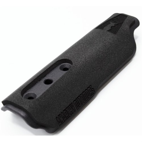 Die CAPARISON CHEEK PIECE PADS aus hochwertigem EPDM-Schaum bieten perfekten Sitz, Wasser- und Abriebfestigkeit sowie eine glatte Textur für optimalen Komfort.