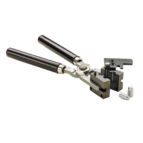 Entdecke die BULLET MOULD HANDLES von RCBS! 🔥 Massive Stahlrahmen und lange Holzgriffe für besten Komfort beim Geschossguss zu Hause.