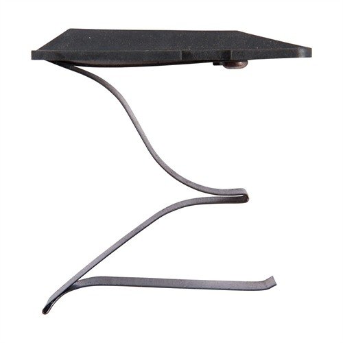 Entdecke die MAGAZINE FOLLOWER ASSEMBLY für Savage 110, 112, 111. 🛠️ Perfekte Ergänzung für dein Kurzlaufgewehr!