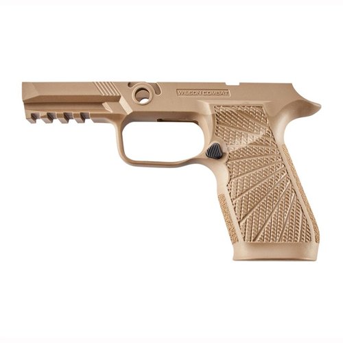 Verbessere deinen Grip mit dem Wilson Combat P320 Grip Module für SIG Sauer® P320. 🌟 Ideal für praktisches Schießen und defensive Nutzung!