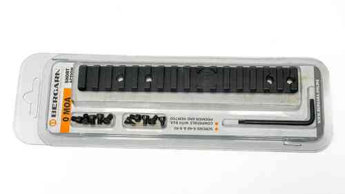 Die BERGARA Stahl-Picatinnyschiene B14 Short Action für Rem700 SA, 0 MOA bietet dir eine robuste Basis für präzises Zielen und vielseitige Montagemöglichkeiten.